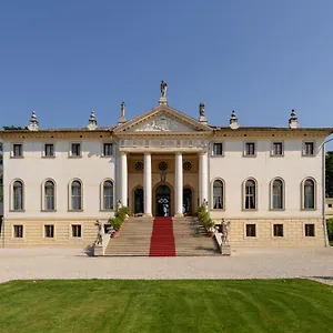 Relais Cornér Della Regina 4*, Vedelago (Treviso) Italie