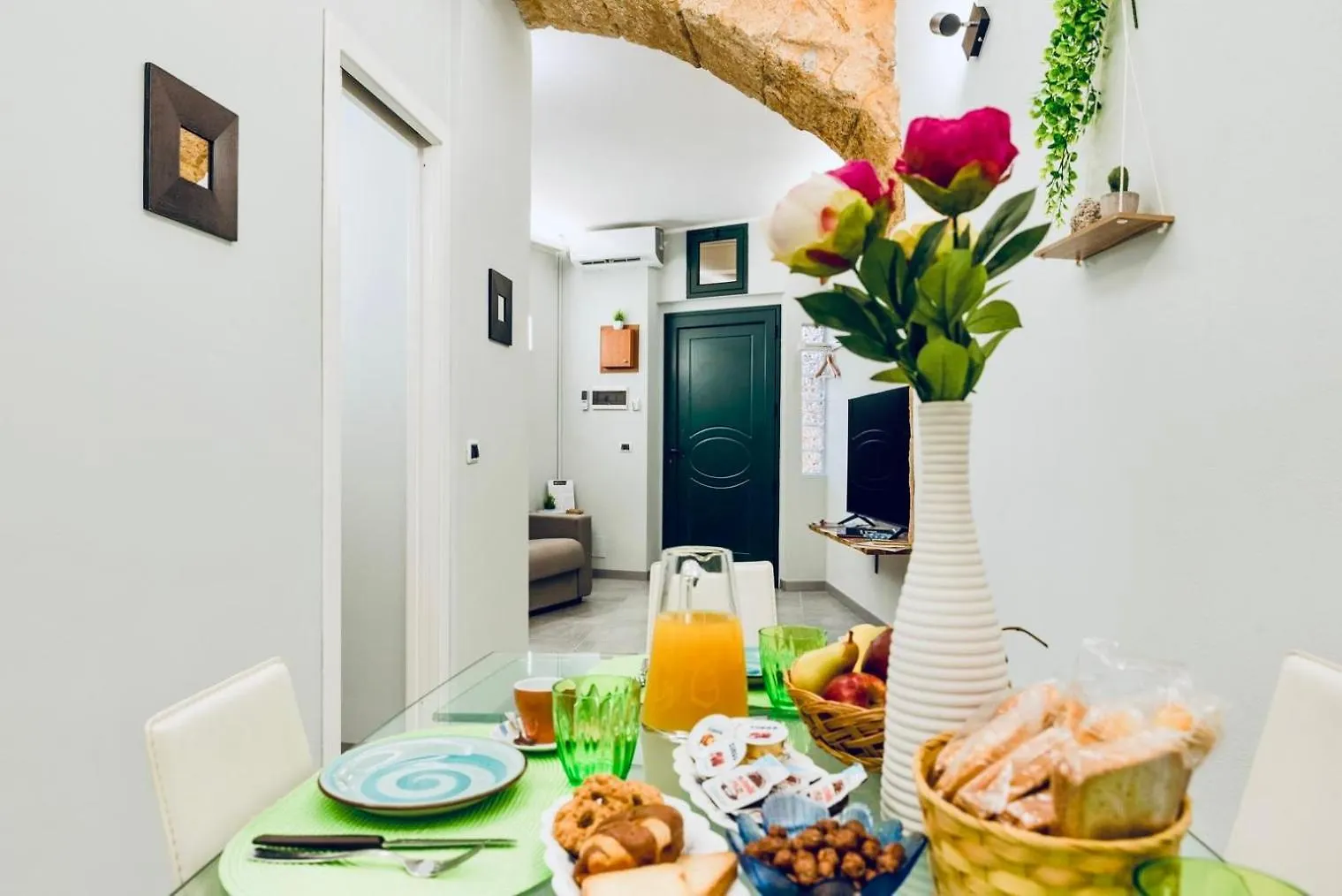 Sun Apartments Agrigento 0*,